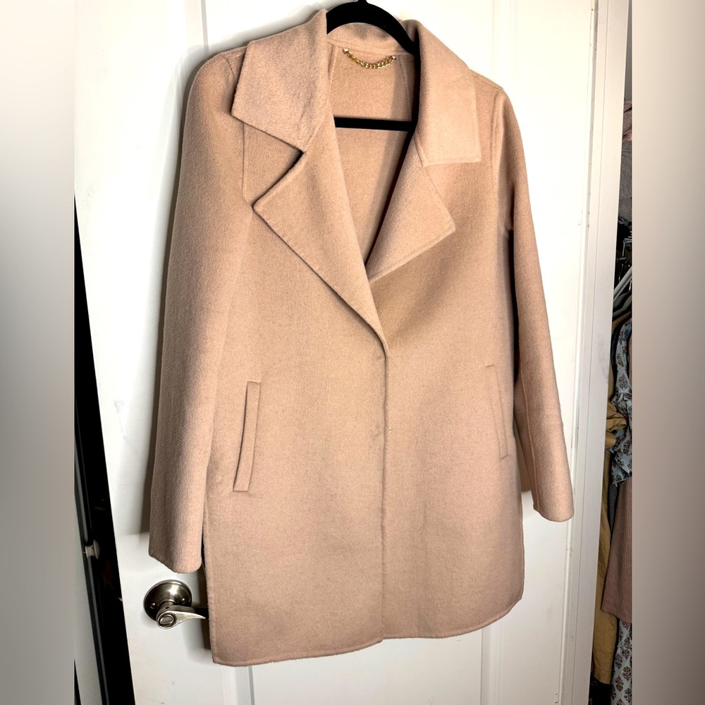 Belle & Bloom Tan Coat Sz Small